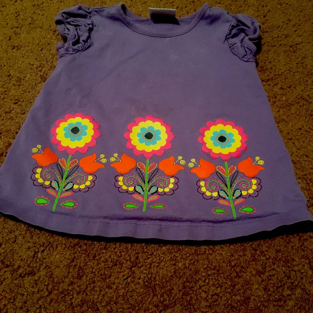 Very gently worn little girls shirt